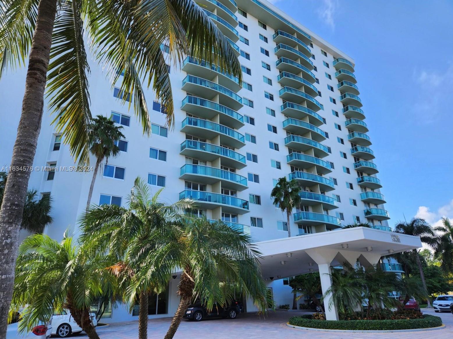 19380 Collins Ave Unit 1523  