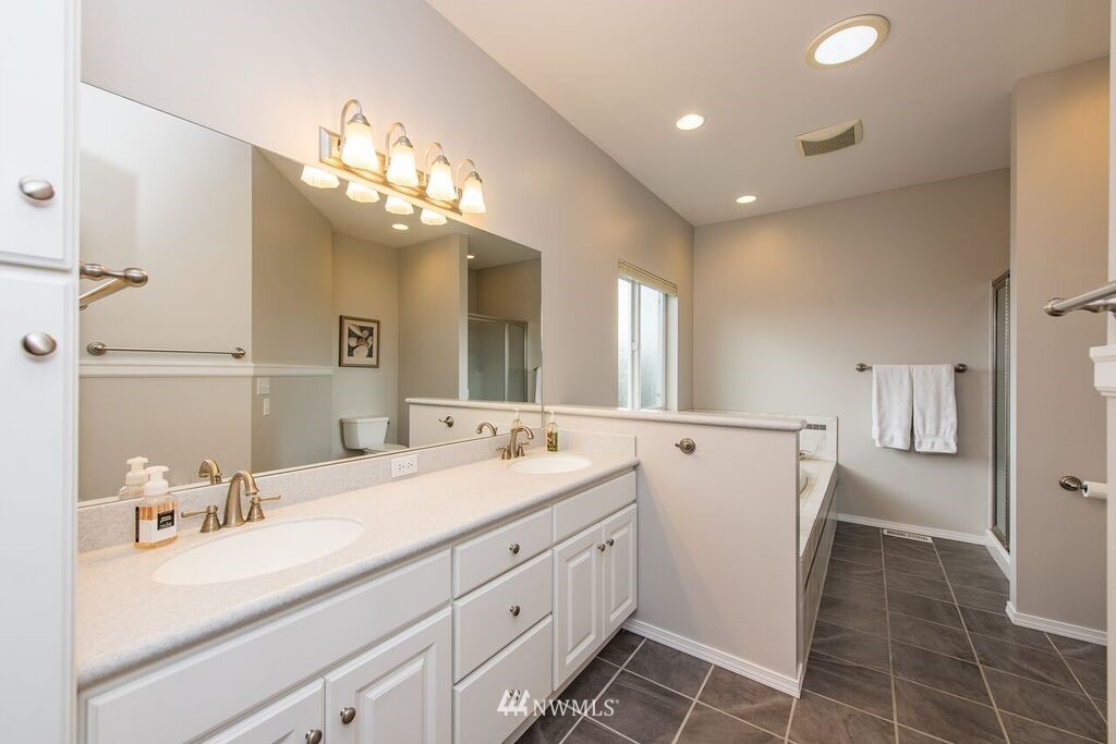 95 Viking Way Sequim, WA 98382 - Photo 12 of 25 Gallery Image 12