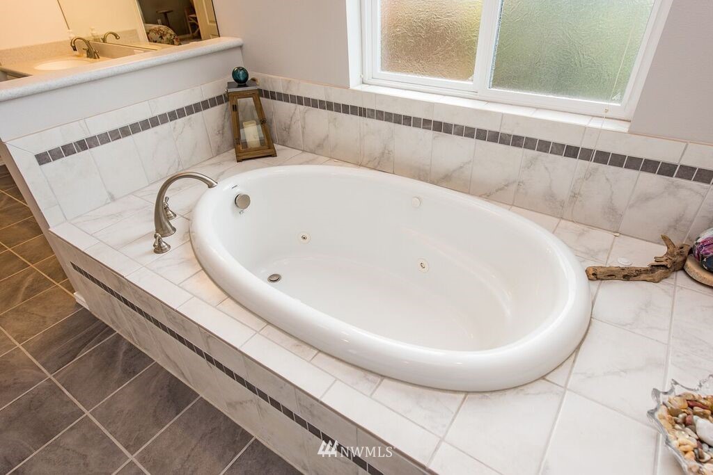 95 Viking Way Sequim, WA 98382 - Photo 13 of 25 Gallery Image 13