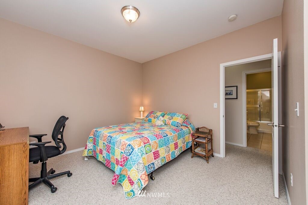 95 Viking Way Sequim, WA 98382 - Photo 16 of 25 Gallery Image 16