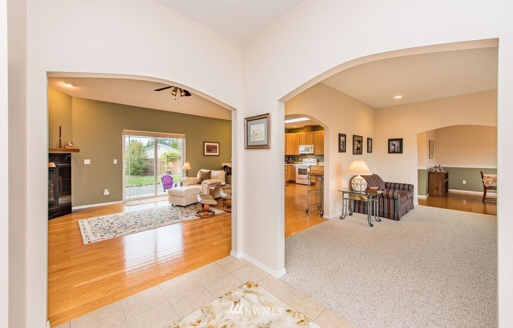 95 Viking Way Sequim, WA 98382 - Photo 4 of 25 Gallery Image 4