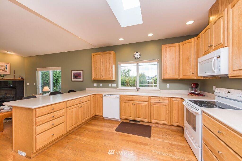 95 Viking Way Sequim, WA 98382 - Photo 6 of 25 Gallery Image 6