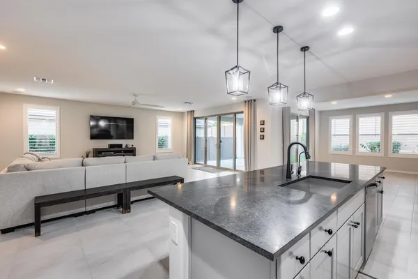 $3,000 | 7308 West Tombstone Trail, Peoria, AZ 85383