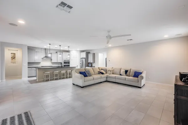 $3,000 | 7308 West Tombstone Trail, Peoria, AZ 85383
