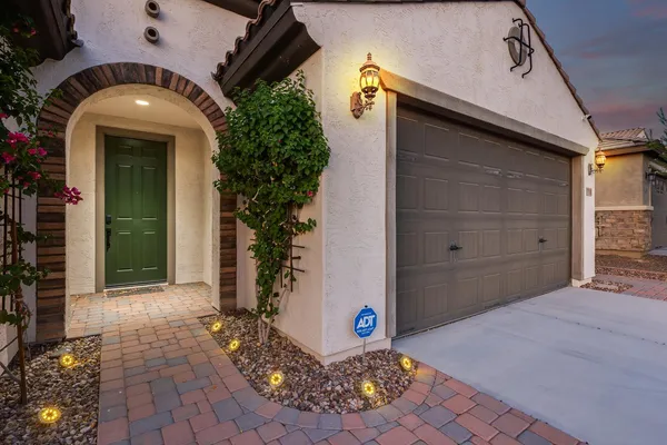 $3,000 | 7308 West Tombstone Trail, Peoria, AZ 85383