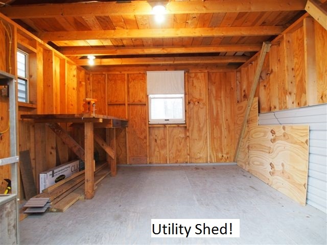 421 Main Street Gorham, NH 03581 - Photo 3 of 9 Gallery Image 3