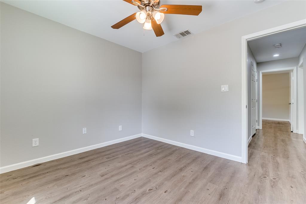 1306 Foley Street Dallas, TX 75223 - Photo 21 of 24
