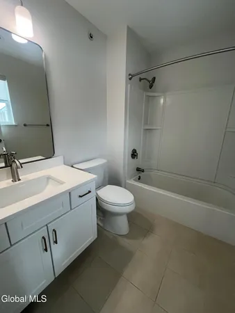 $2,468 | 60 Weibel Avenue, Unit 1FL202, Saratoga Springs, NY 12866