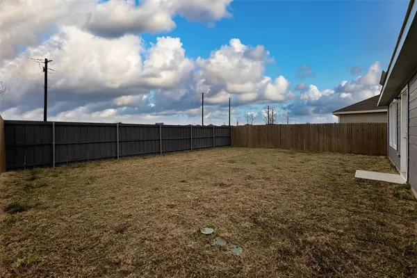 $2,050 | 1207 Tallow Trail, Princeton, TX 75407