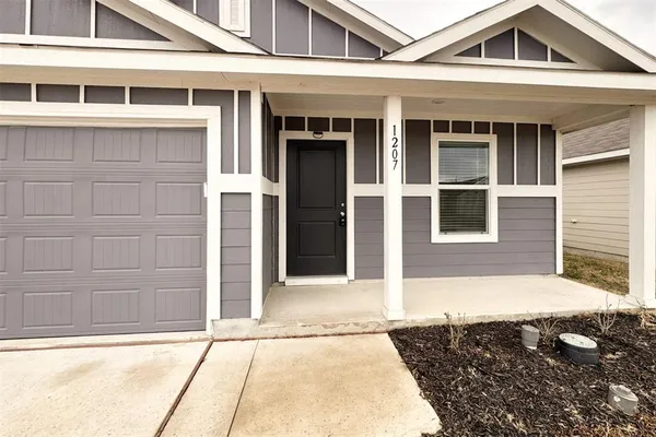 $2,050 | 1207 Tallow Trail, Princeton, TX 75407