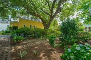 34 Eastlake Road Mount Pleasant, SC 29464 - Photo 5 of 23 7bgncifkfwg