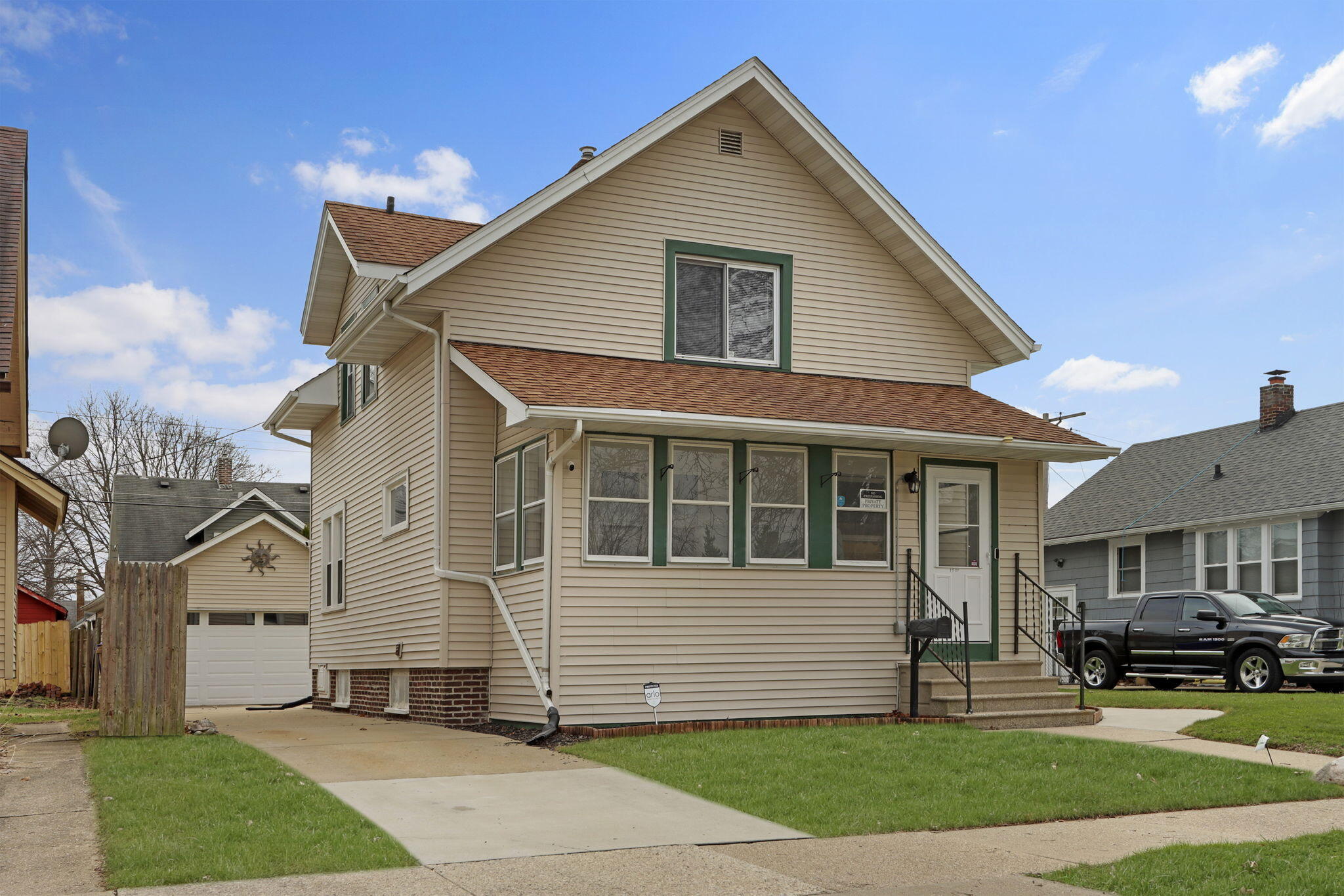 1501 73rd Street Kenosha, WI 53143 - Photo 2 of 17 IMG_8231