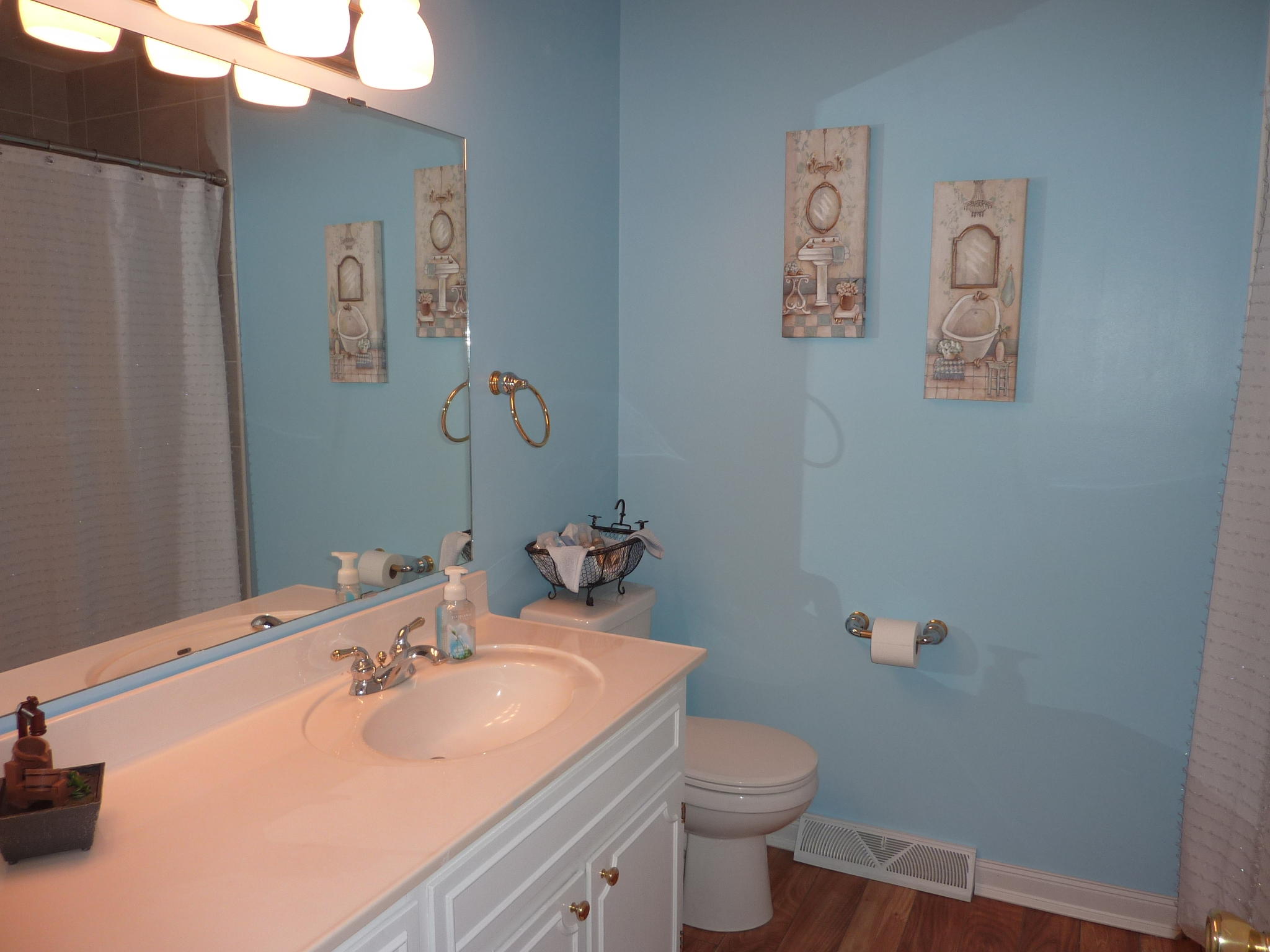 606 Diamond Road Salem, VA 24153 - Photo 13 of 23 P1040490