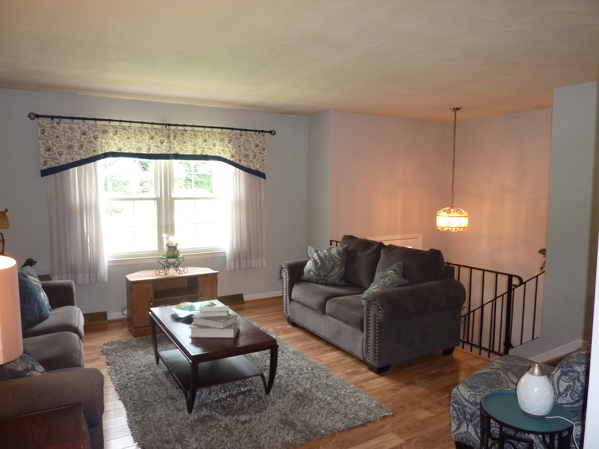 606 Diamond Road Salem, VA 24153 - Photo 4 of 23 P1040487