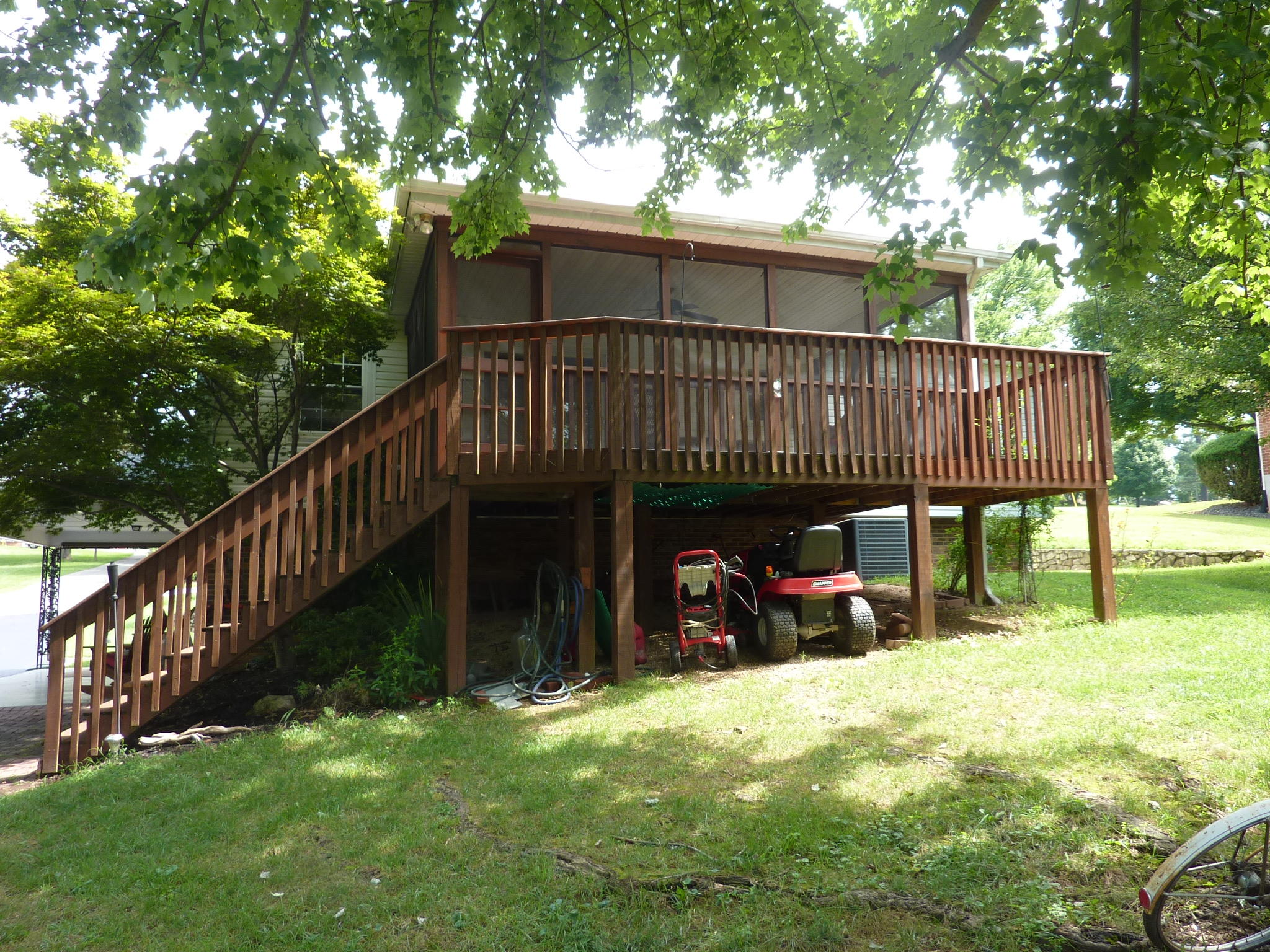 606 Diamond Road Salem, VA 24153 - Photo 10 of 23 P1040481