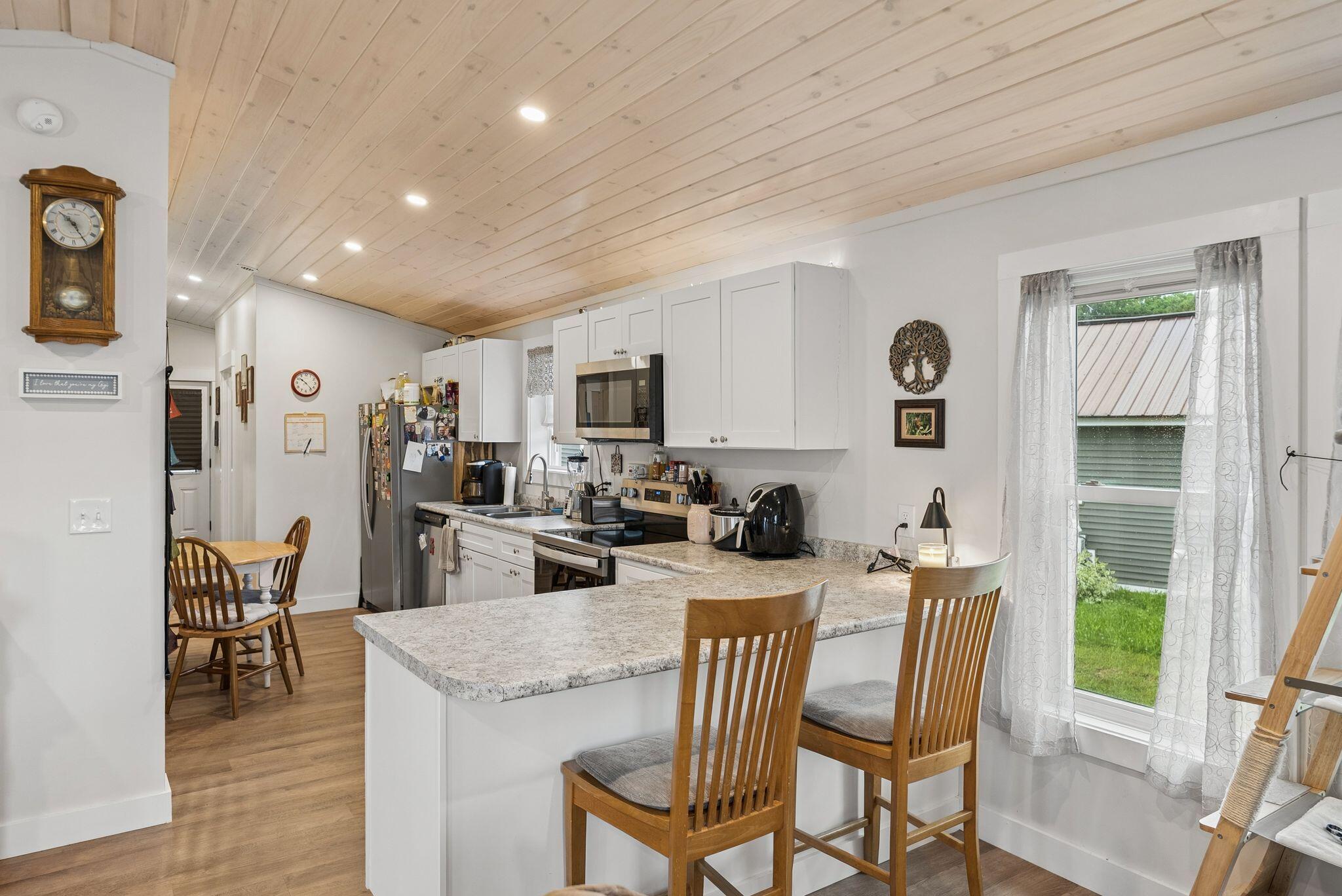 4 Broad Street Waterville, ME 04901 - Photo 9 of 38