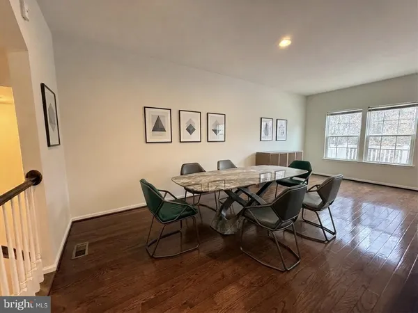 $2,900 | 7296 Dorchester Woods Lane, Hanover, MD 21076