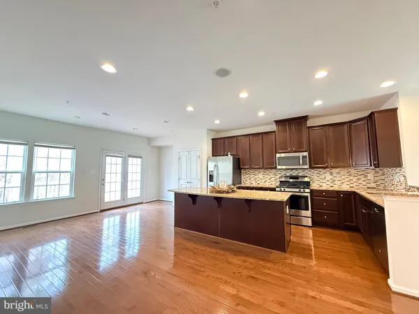 $2,900 | 7296 Dorchester Woods Lane, Hanover, MD 21076