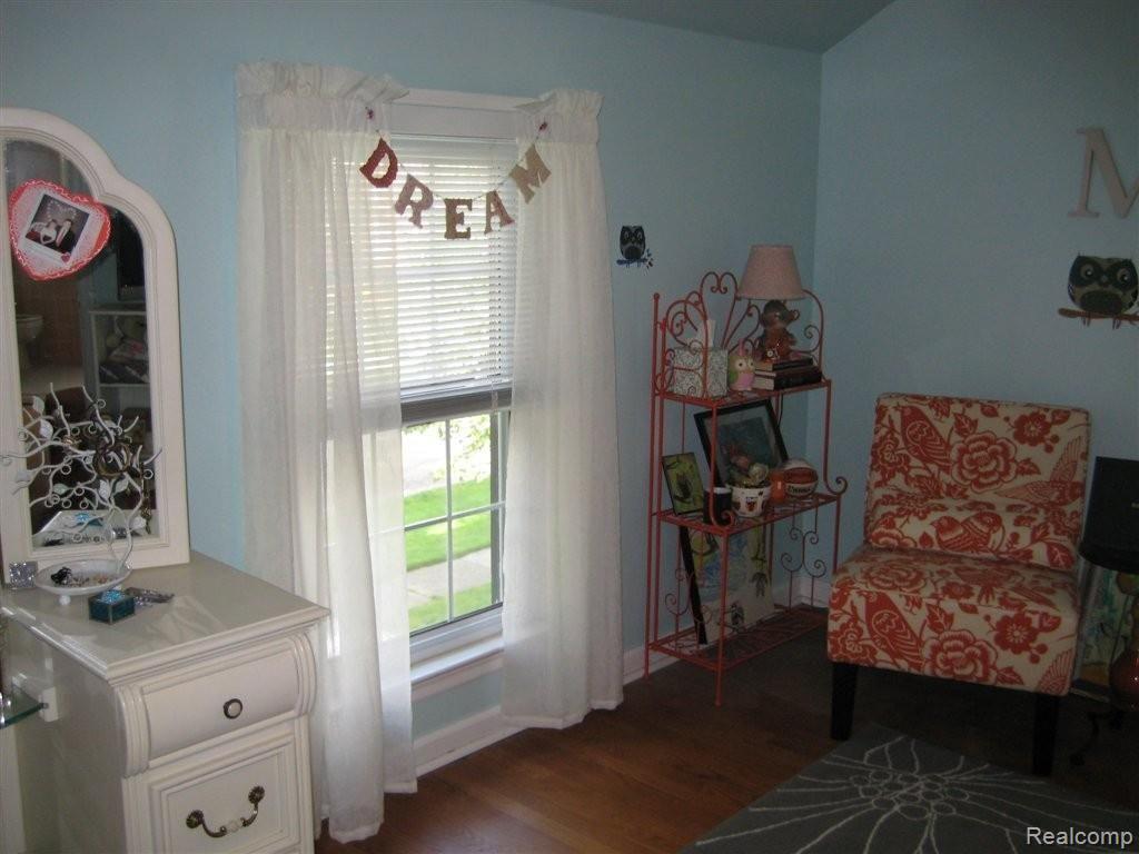 4088 Cumberland Road Berkley, MI 48072 - Photo 36 of 49 Bedroom 3