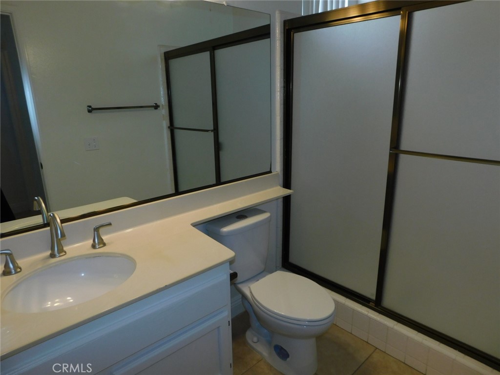 9 Corriente Irvine, CA 92614 - Photo 8 of 29