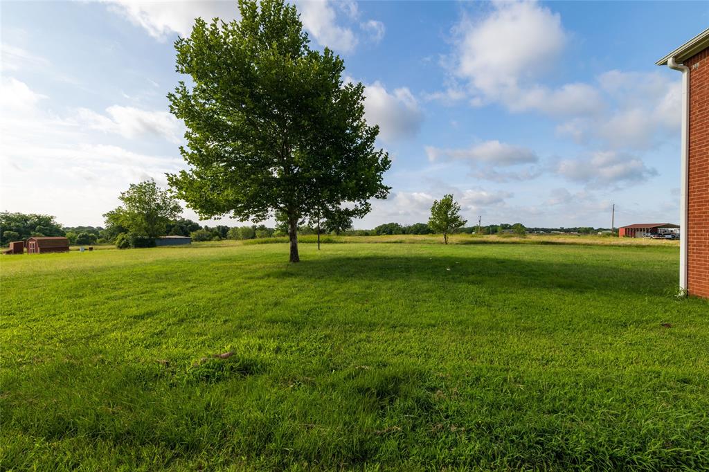448 County Road 4287 Decatur, TX 76234 - Photo 36 of 40