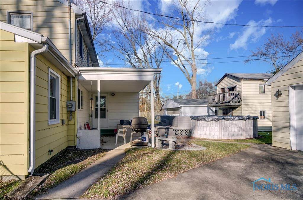 2016 Brancaster Road Toledo, OH 43615 - Photo 6 of 32 Gallery Image 6