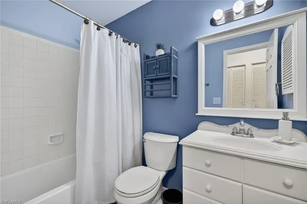 $2,000 | 3372 Alouette Circle, Unit 1, Fort Myers, FL 33907