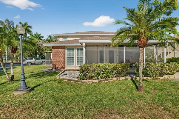 $2,000 | 3372 Alouette Circle, Unit 1, Fort Myers, FL 33907
