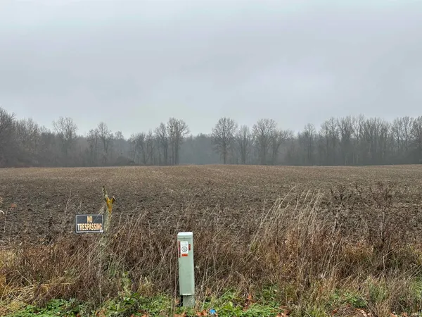 $499,000 | 5141 East 300 South, Hartford City, IN 47348