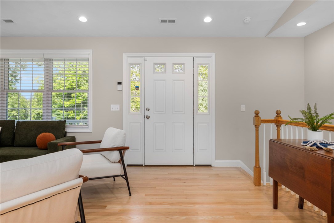 301 Ledge Road Coventry, RI 02816 - Photo 10 of 46 Gallery Image 10