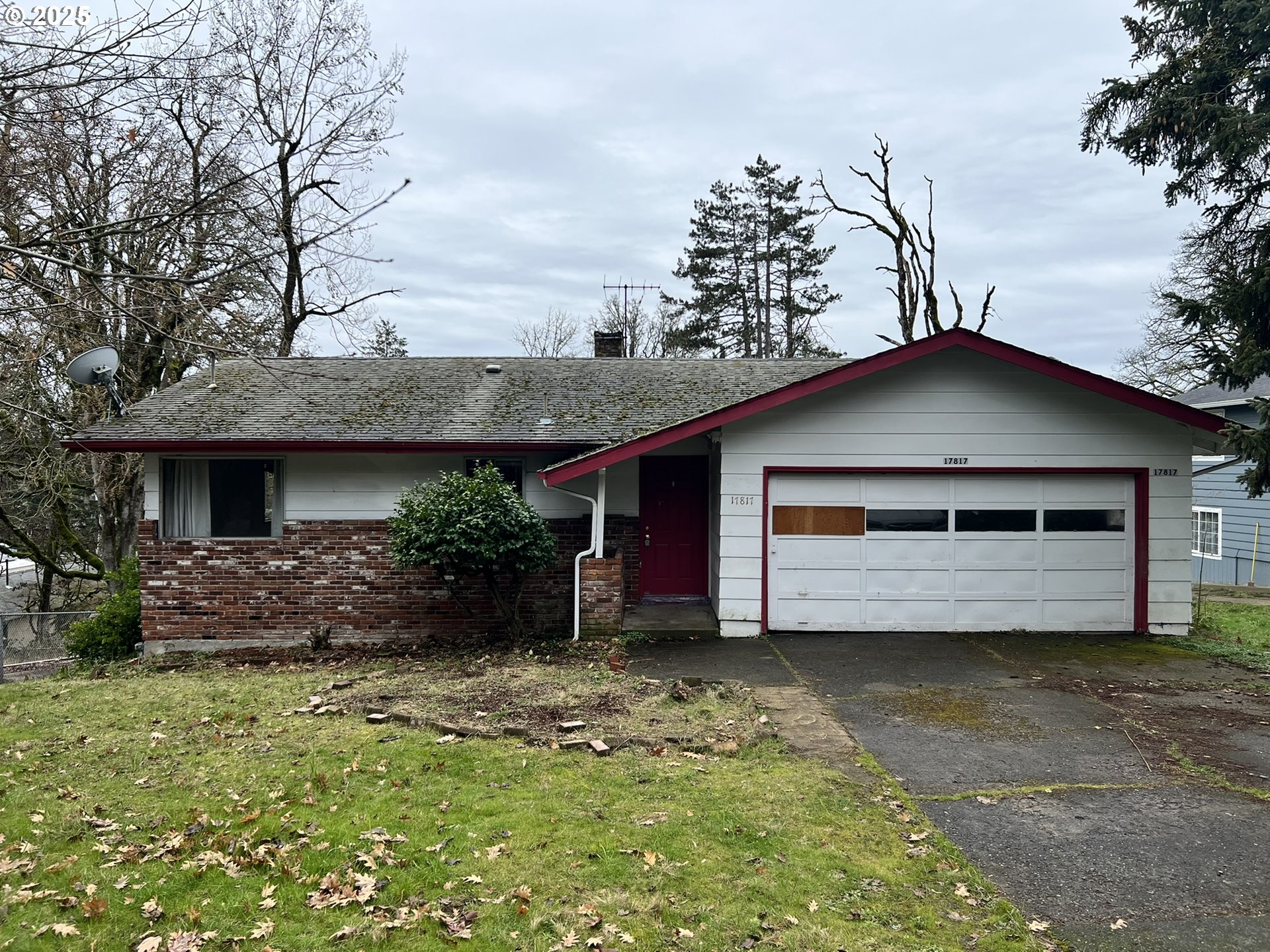 17817 Oatfield Road Gladstone, OR 97027 - Photo 1 of 31 Gallery Image 1
