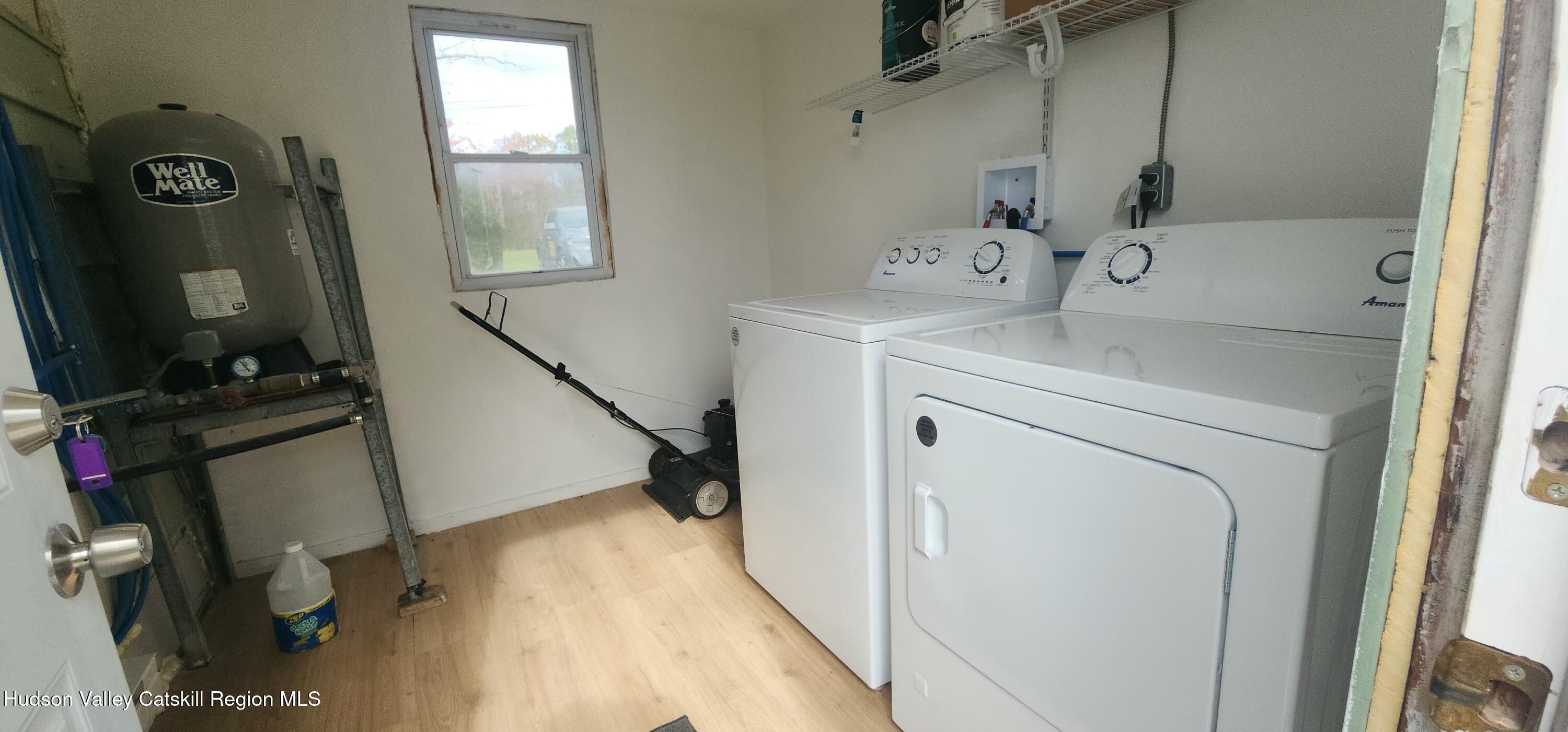 231 Stone Bridge Road Cornwallville, NY 12418 - Photo 16 of 18 a bathroom with a sink a toilet and a mirror