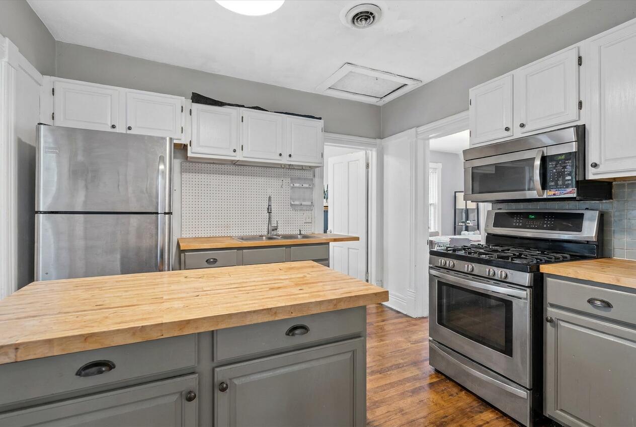 2147 South Mound Street, Unit 2147A Milwaukee, WI 53207 - Photo 18 of 26 1779215369793-edited-image-1779215369793