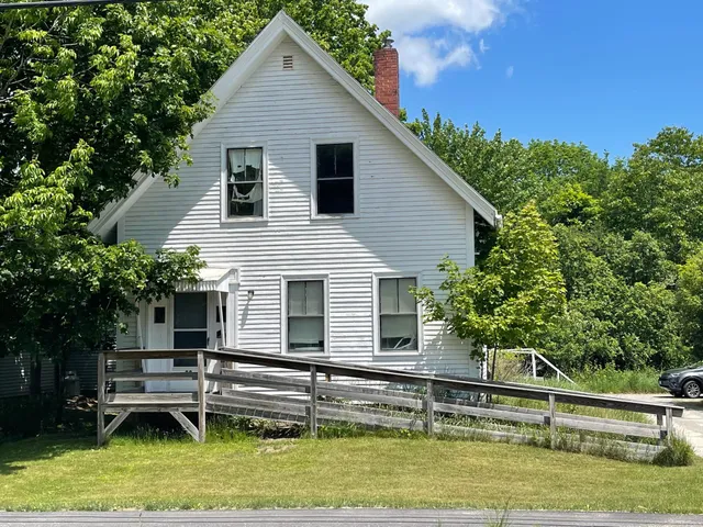 $69,000 | 29 Broadway Street, Machias, ME 04654