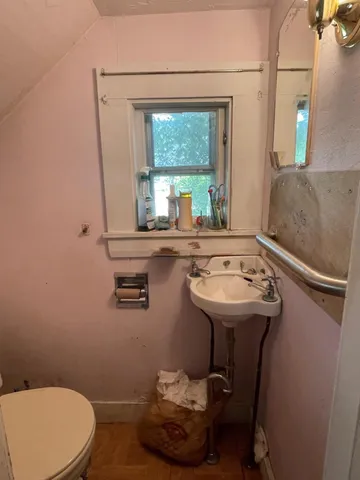 $69,000 | 29 Broadway Street, Machias, ME 04654