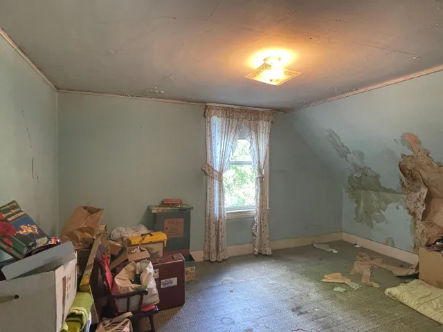 $69,000 | 29 Broadway Street, Machias, ME 04654