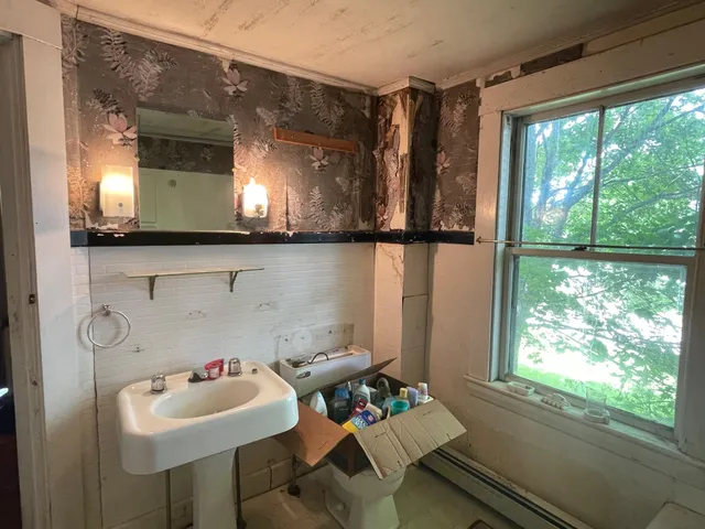 $69,000 | 29 Broadway Street, Machias, ME 04654