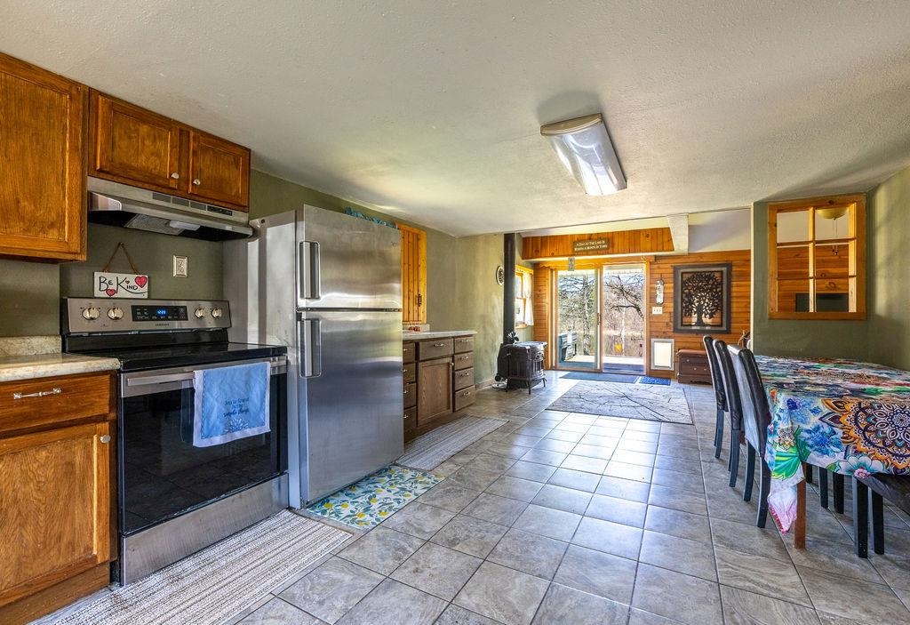 9090 County Road North Almond, WI 54909 - Photo 5 of 47
