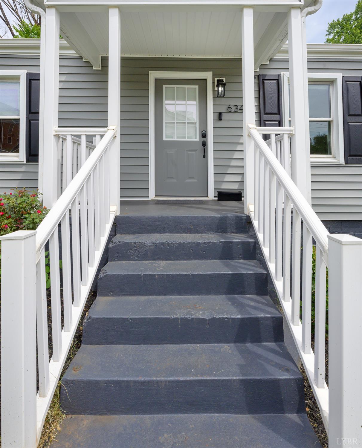 634 Thomas Road Lynchburg, VA 24502 - Photo 2 of 50