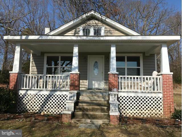 223 Forest Lane Road Fredericksburg, VA 22405 - Photo 2 of 15 front view of a house