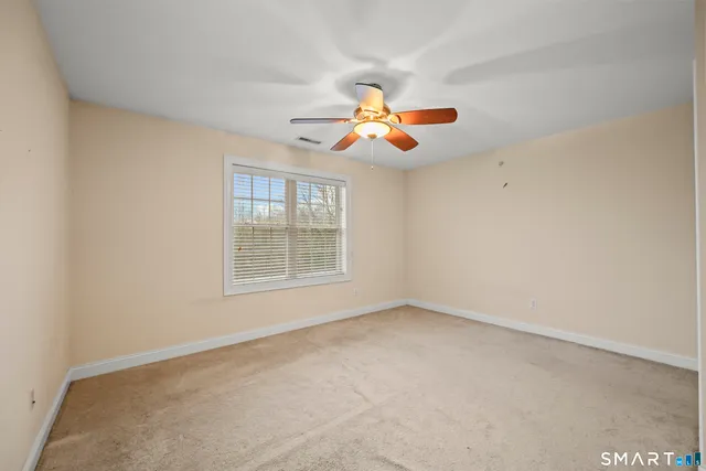 $1,600 | 24 Hartford Road, Unit 10, Salem, CT 06420