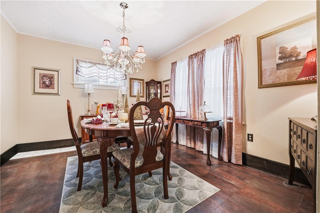 1279 Griswold Street Sharon, PA 16146 - Photo 16 of 30 The dining room is spacious so u can entertain friends and family