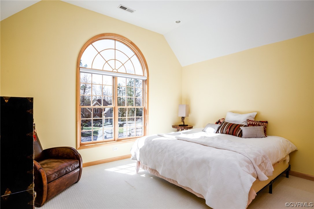 124 West Lancashire Williamsburg, VA 23188 - Photo 29 of 44 a bedroom with bed and a large window
