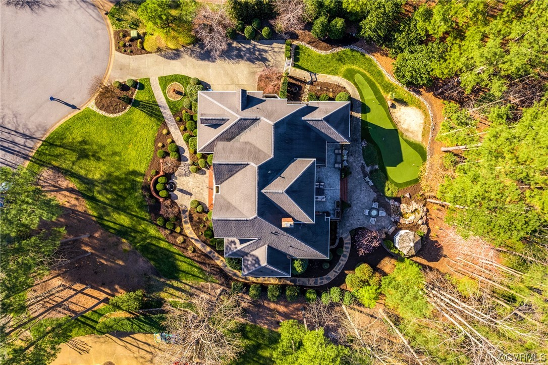124 West Lancashire Williamsburg, VA 23188 - Photo 39 of 44 a view of swimming pool