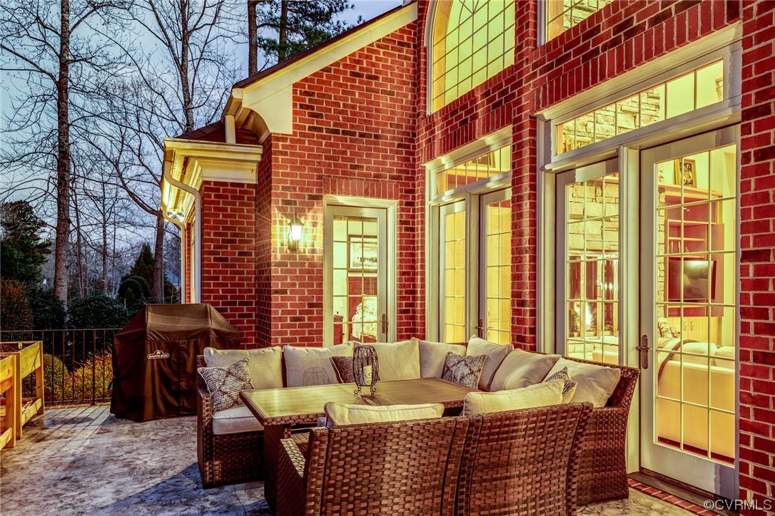 124 West Lancashire Williamsburg, VA 23188 - Photo 40 of 44 a outdoor space with furniture