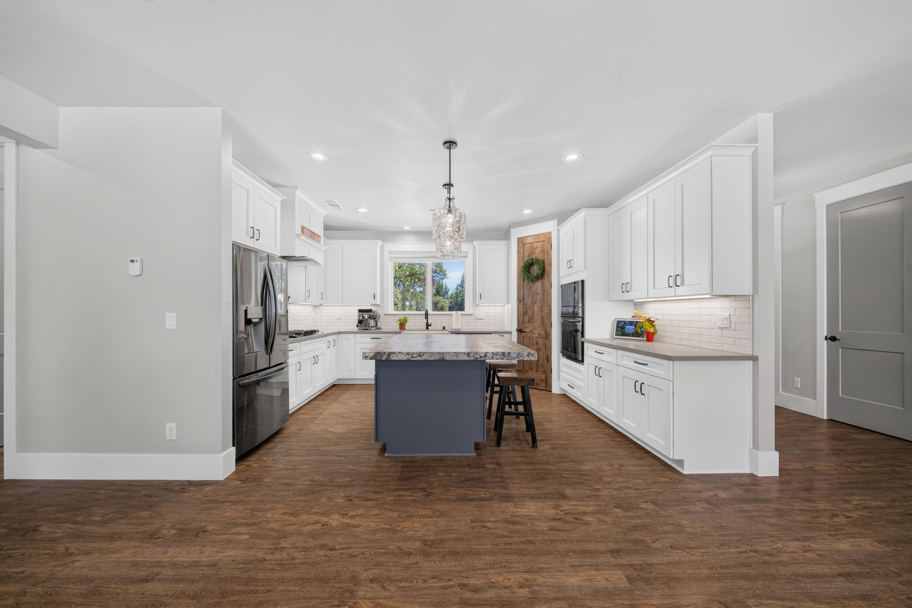 19720 Gas Point Road Cottonwood, CA 96022 - Photo 12 of 50 Kitchen