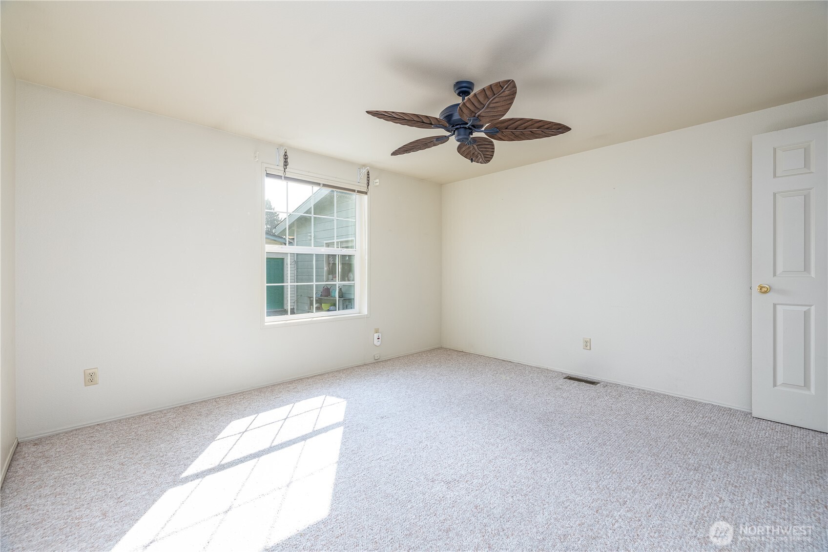 3802 James Street, Unit 82 Bellingham, WA 98226 - Photo 27 of 29 a view of an empty room with a window
