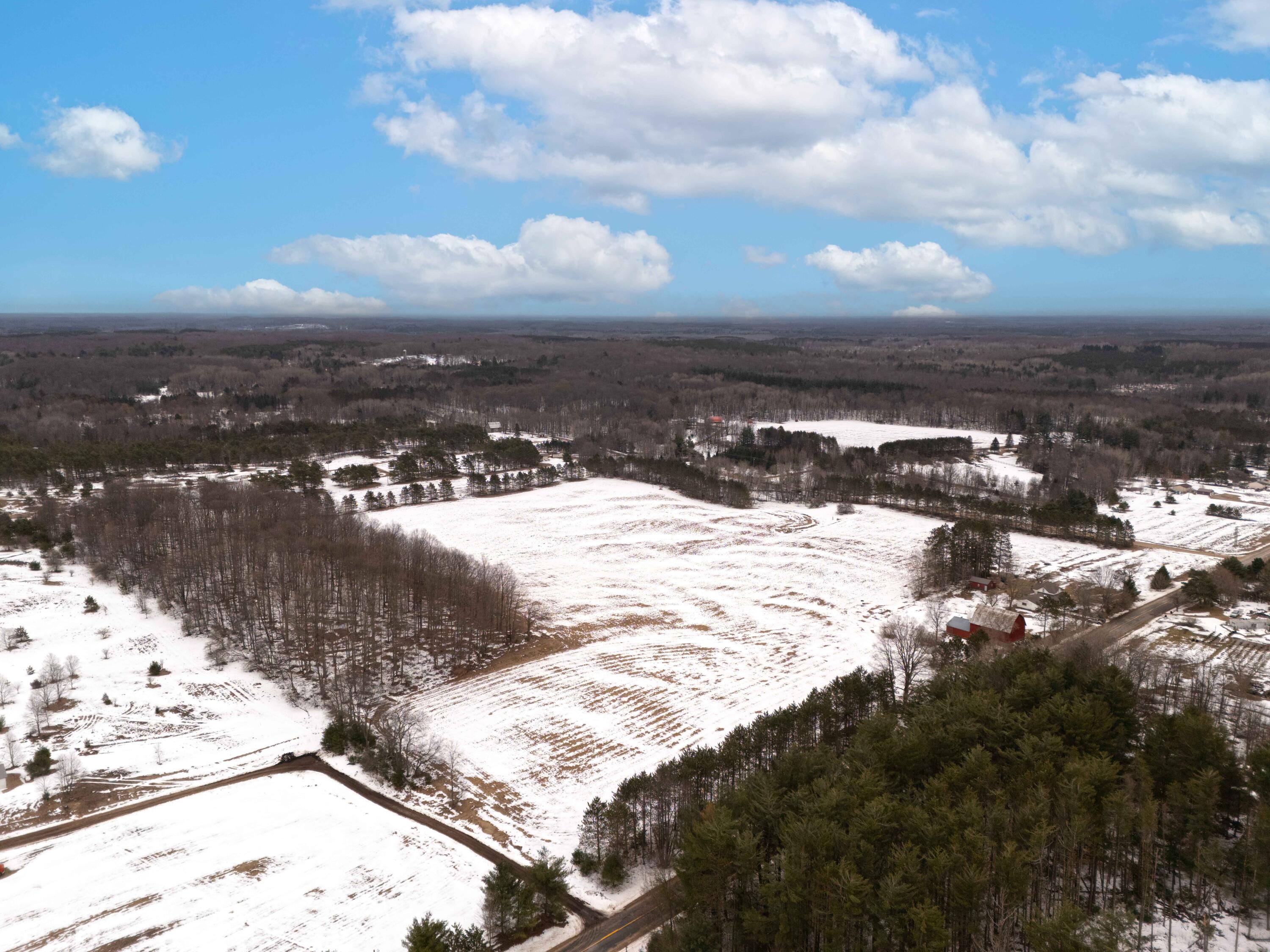 7076 North Raymond Road Tustin, MI 49688 - Photo 14 of 30 7076 N Raymond Rd-27