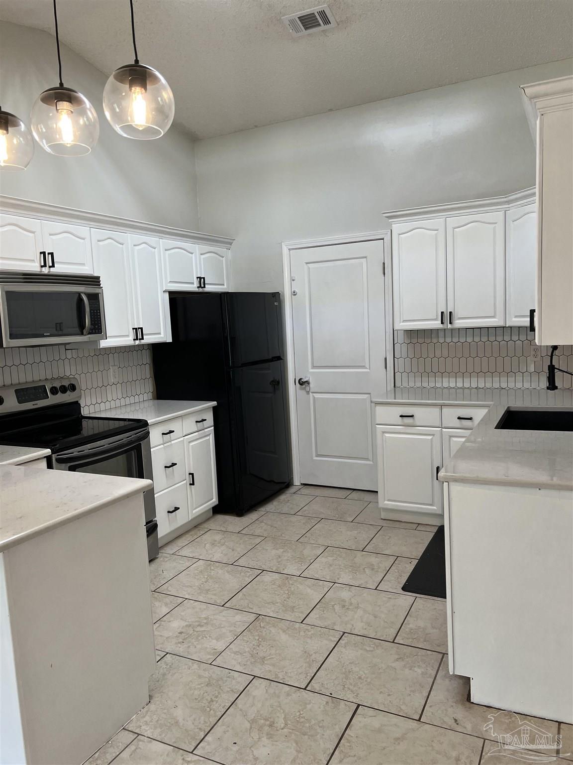 4416 Summerfield Court Milton, FL 32571 - Photo 11 of 33