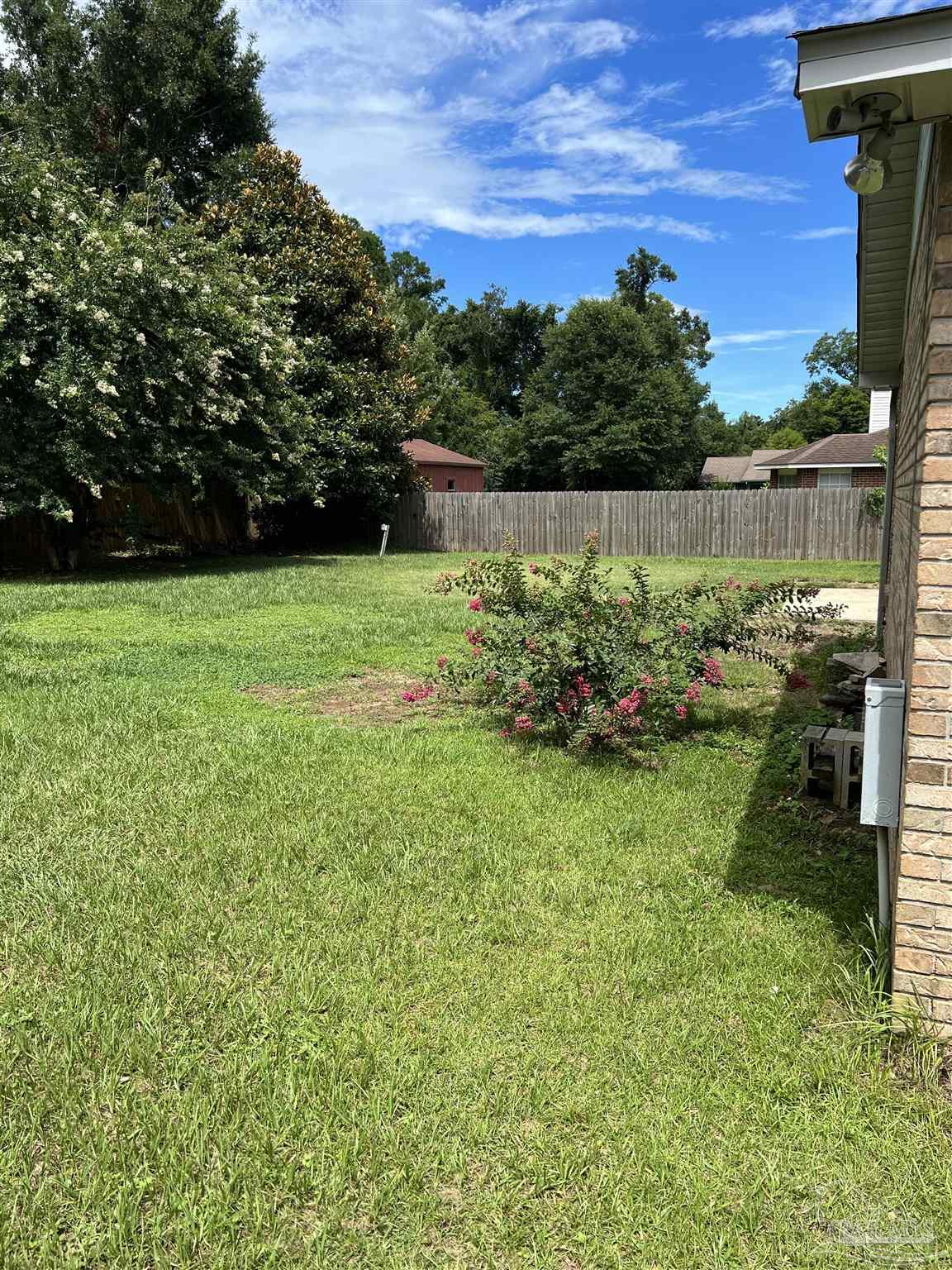 4416 Summerfield Court Milton, FL 32571 - Photo 30 of 33